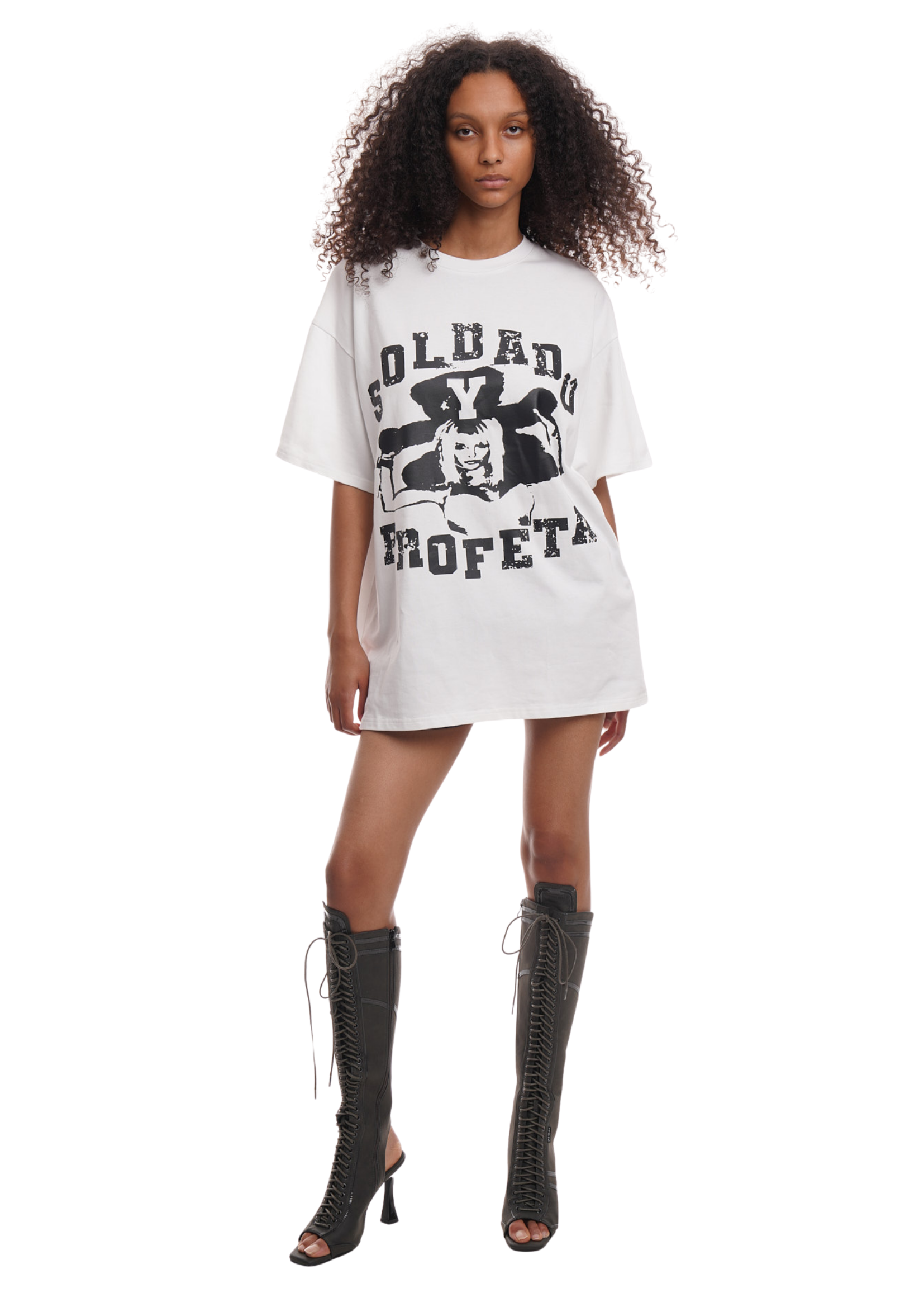 SOLDADO OVERSIZED T-SHIRT IN WHITE