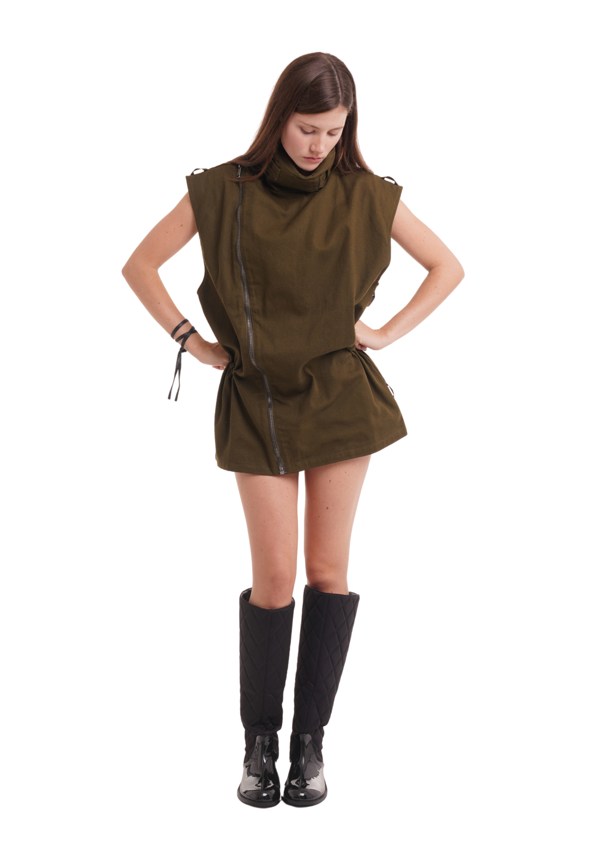 THE FIELD DRESS IN KHAKI