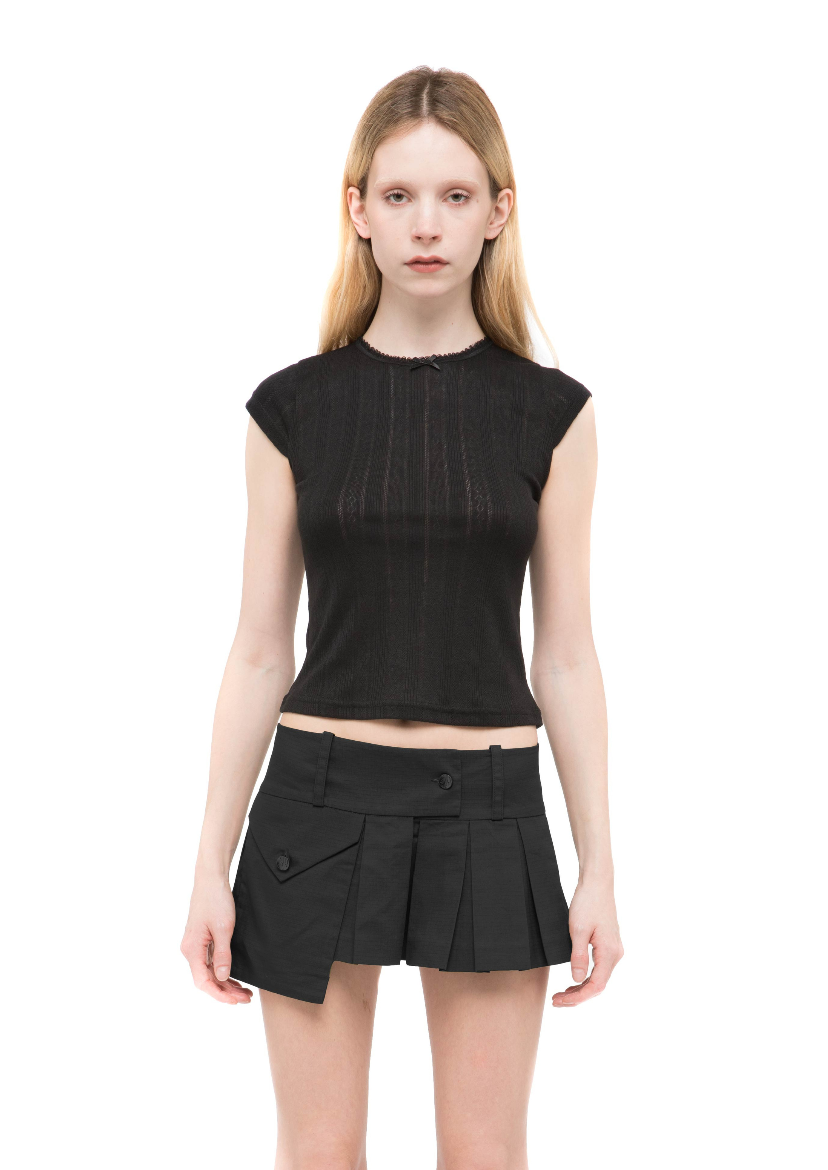 THE OVERPACKER SKIRT IN BLACK