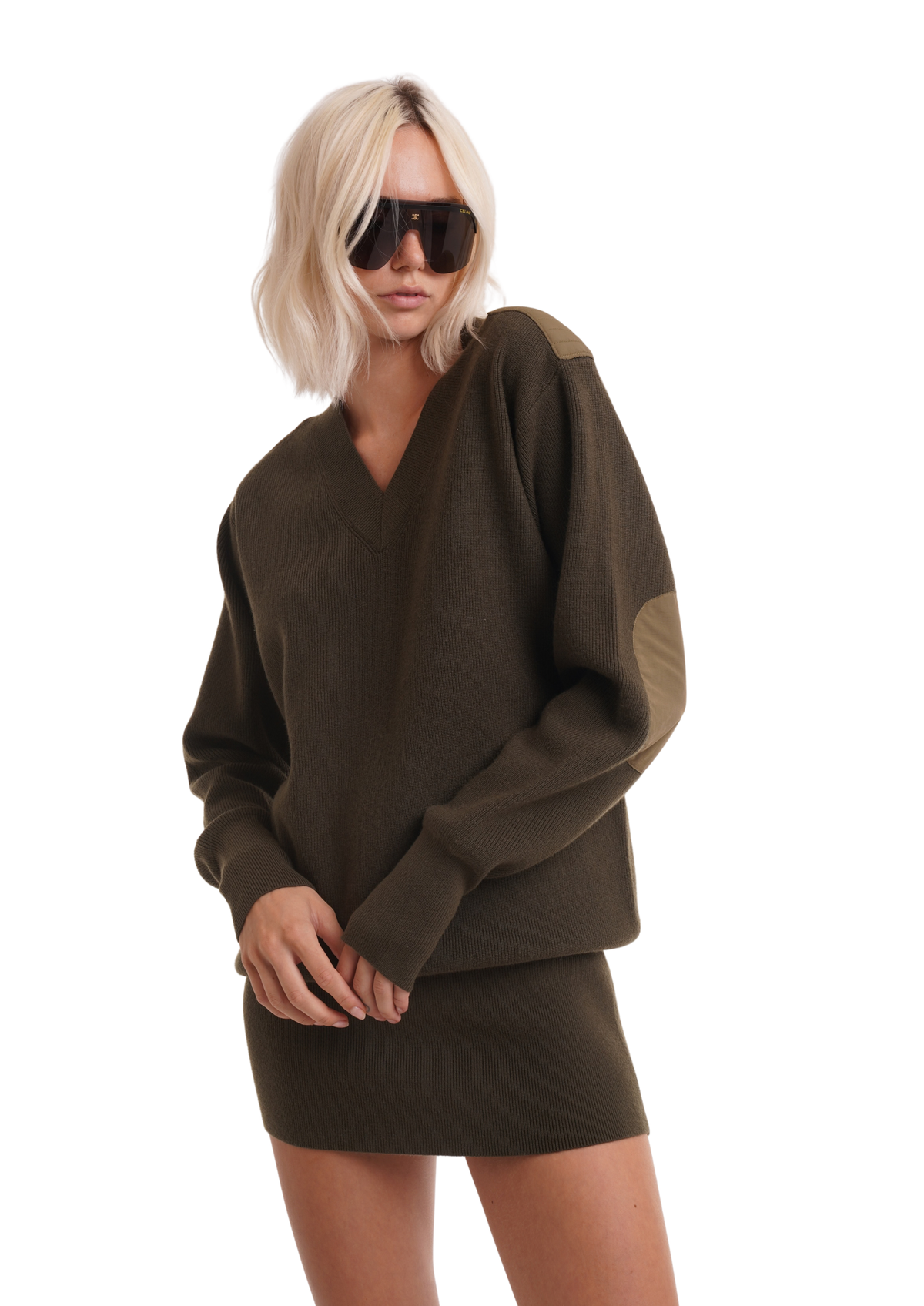 THE LIVI SWEATER IN ARMY GREEN