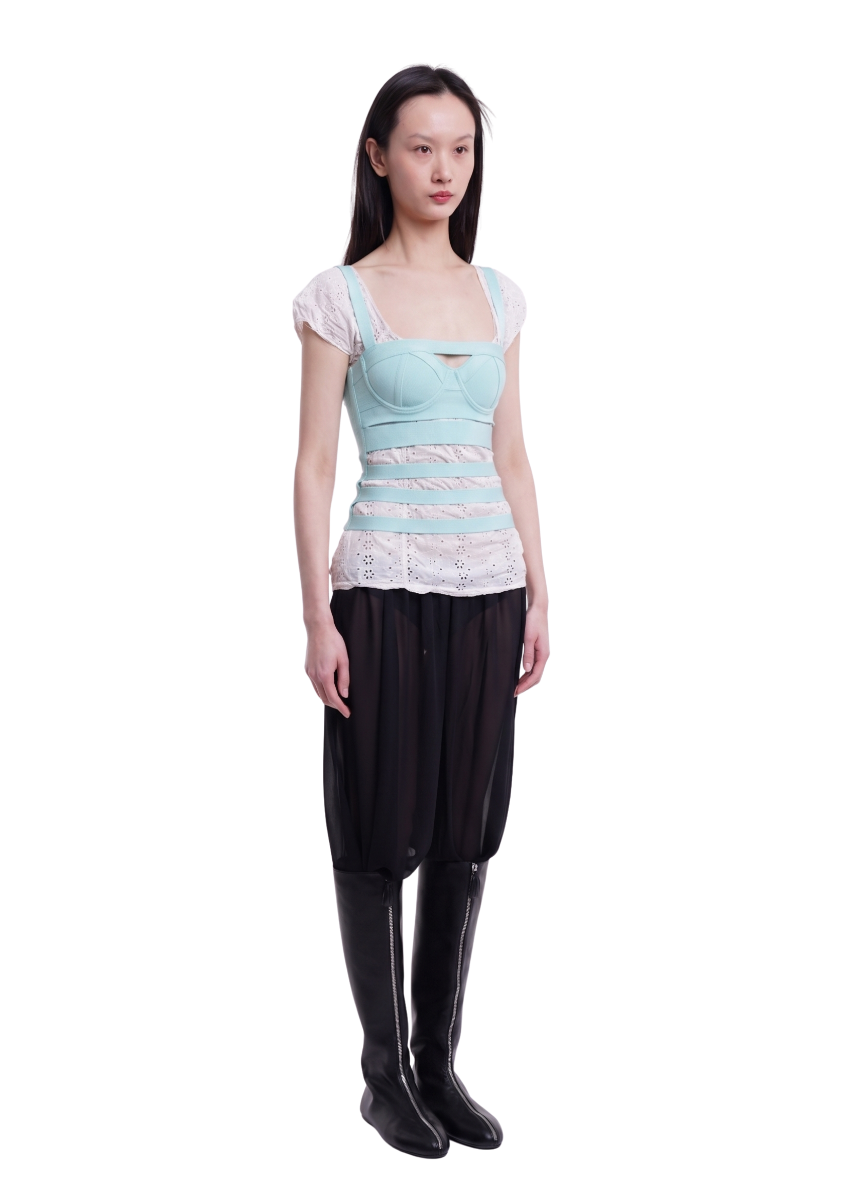 SNEAK BANDAGE TOP IN ICE