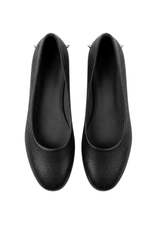 HORNS FLATS IN BLACK