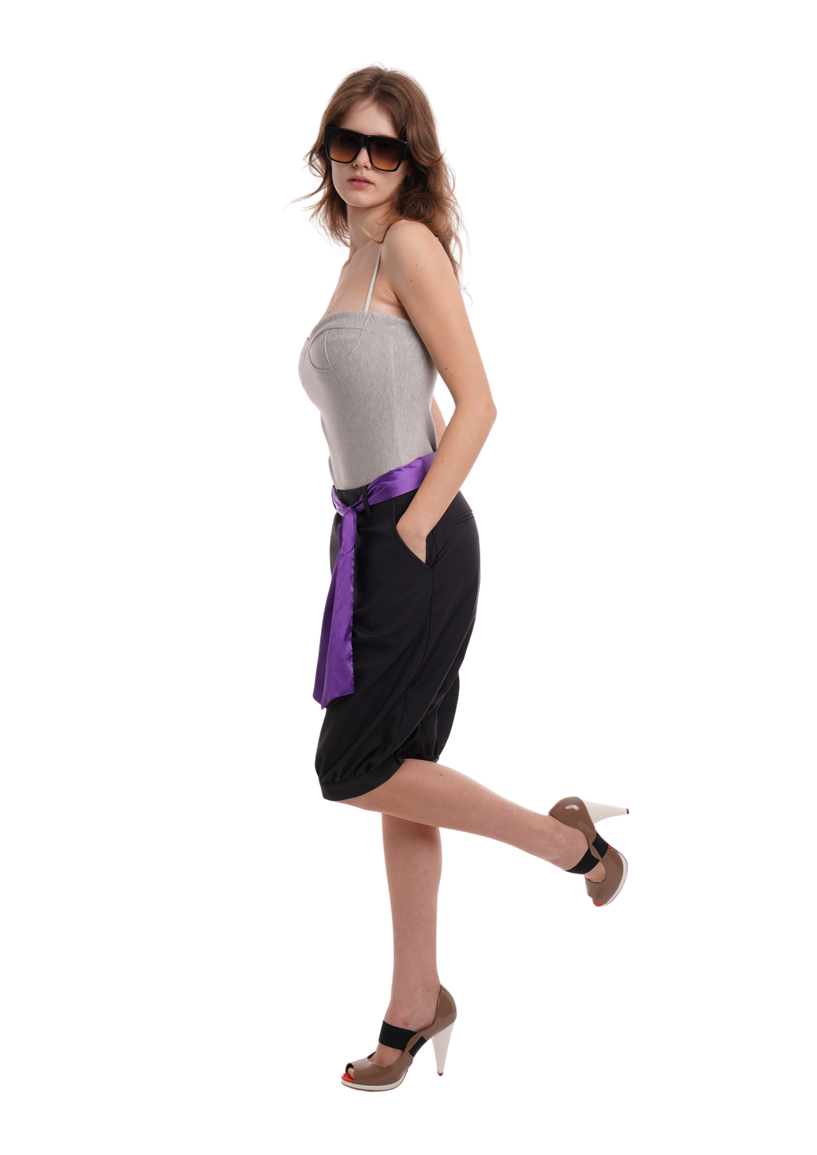 SLOUCH CAPRIS IN GREY