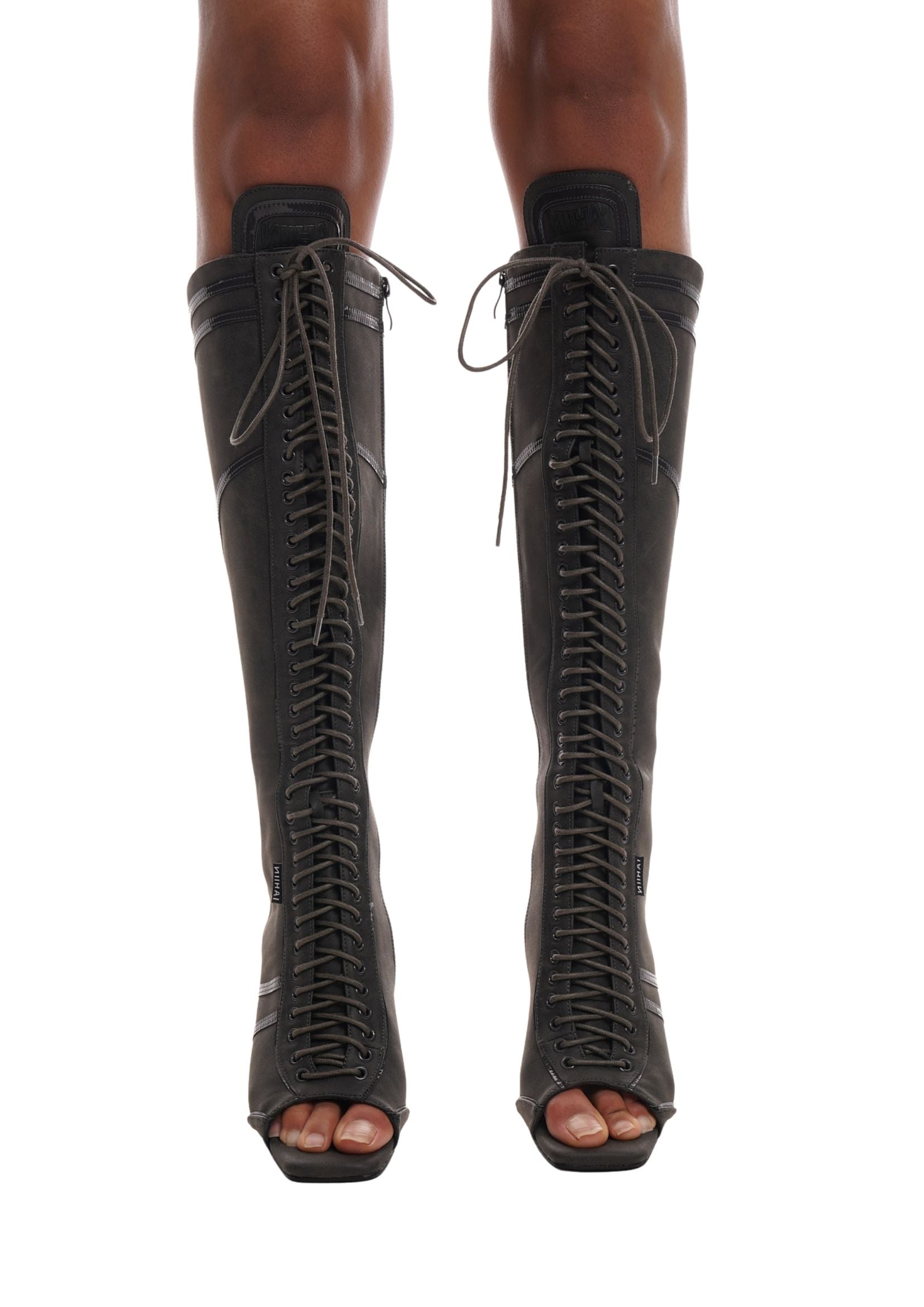 THE STRIKER LACE UP BOOTS IN STONE GREY