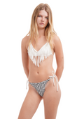 FRINGE TOP IN WHITE