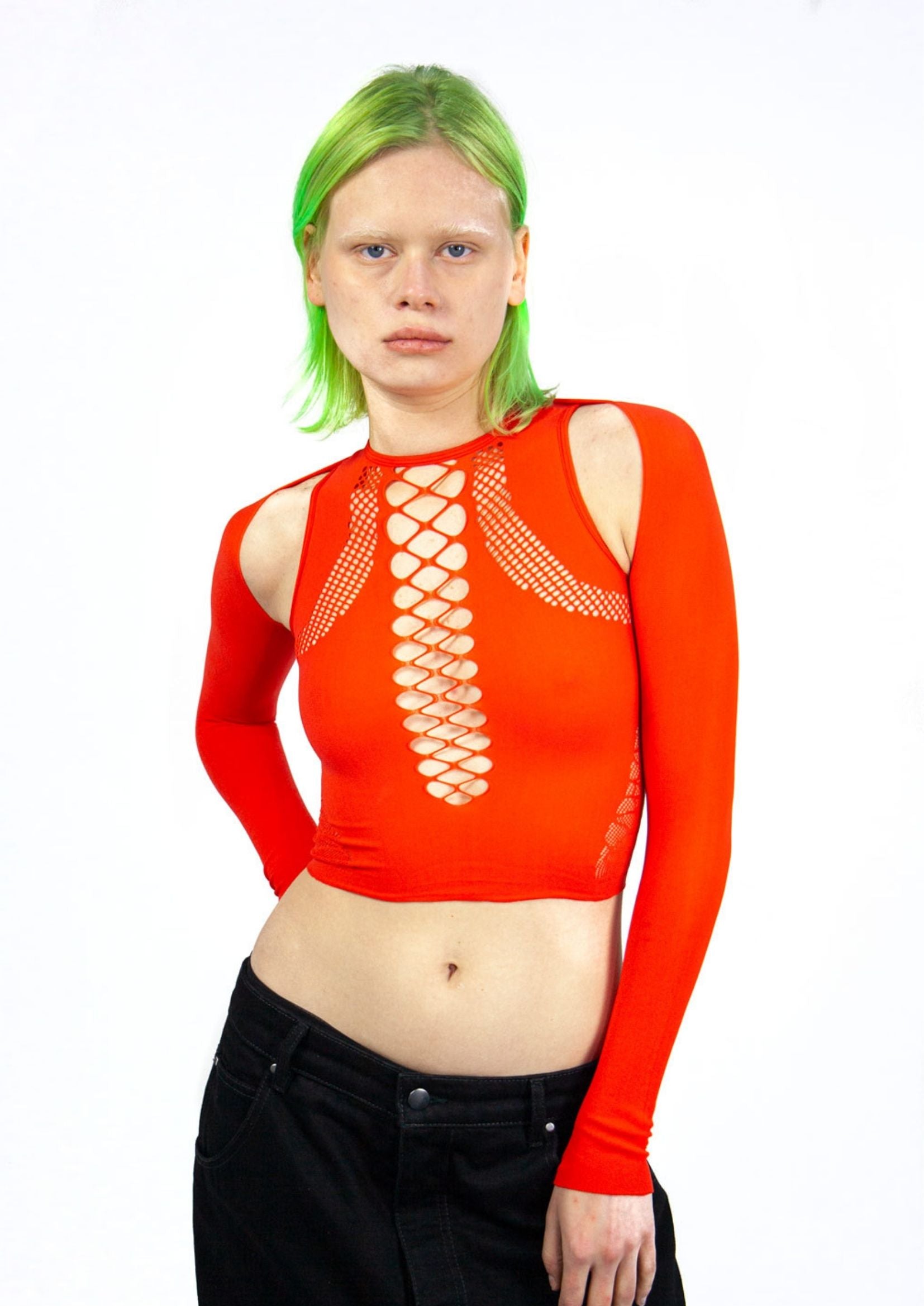 SHAPEWEAR STRETCH TOP & SLEEVES IN RED